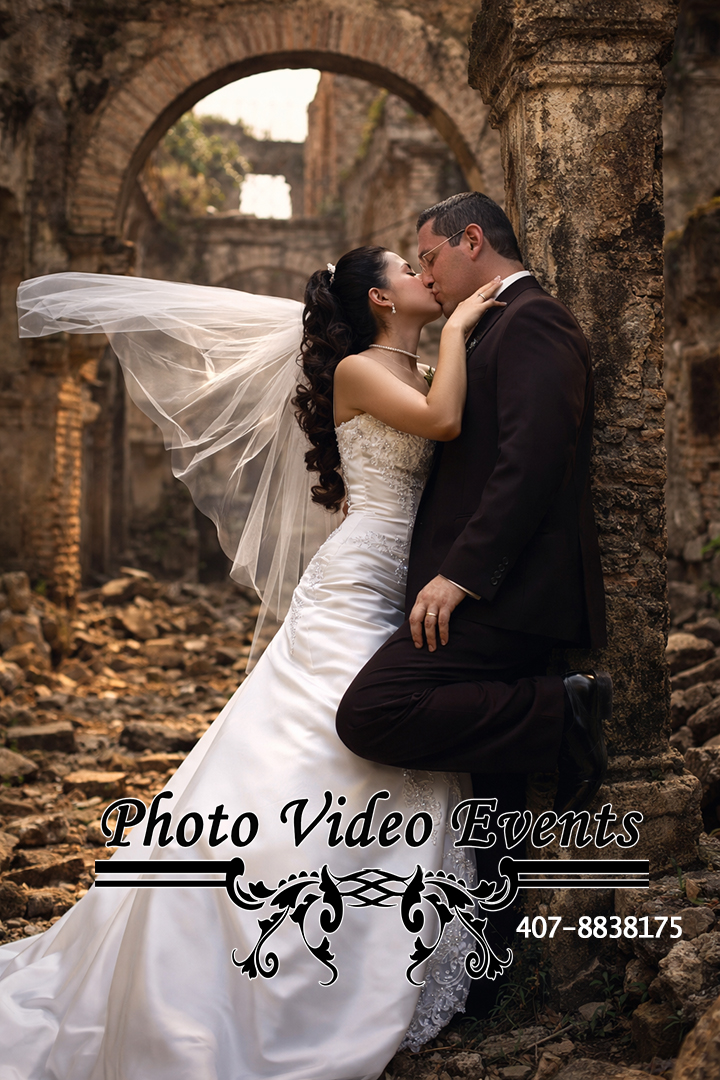 Wedding photographer in Orlando